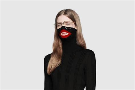 maglione gucci razzismo|Gucci accusato di razzismo, ritira il maglione Balaclava.